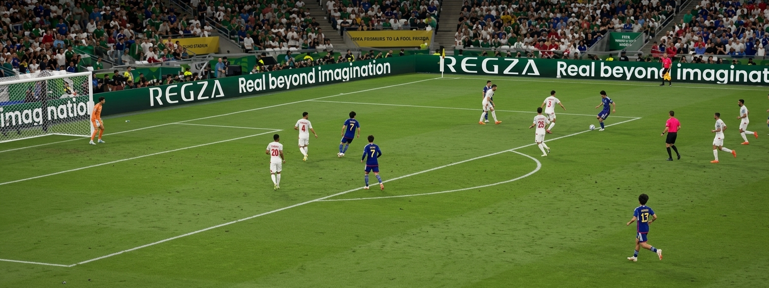Aksi striker Jepang Ayase Ueda melepaskan tendangan keras dari luar kotak penalti ke gawang Tunisia di Piala Dunia 2026